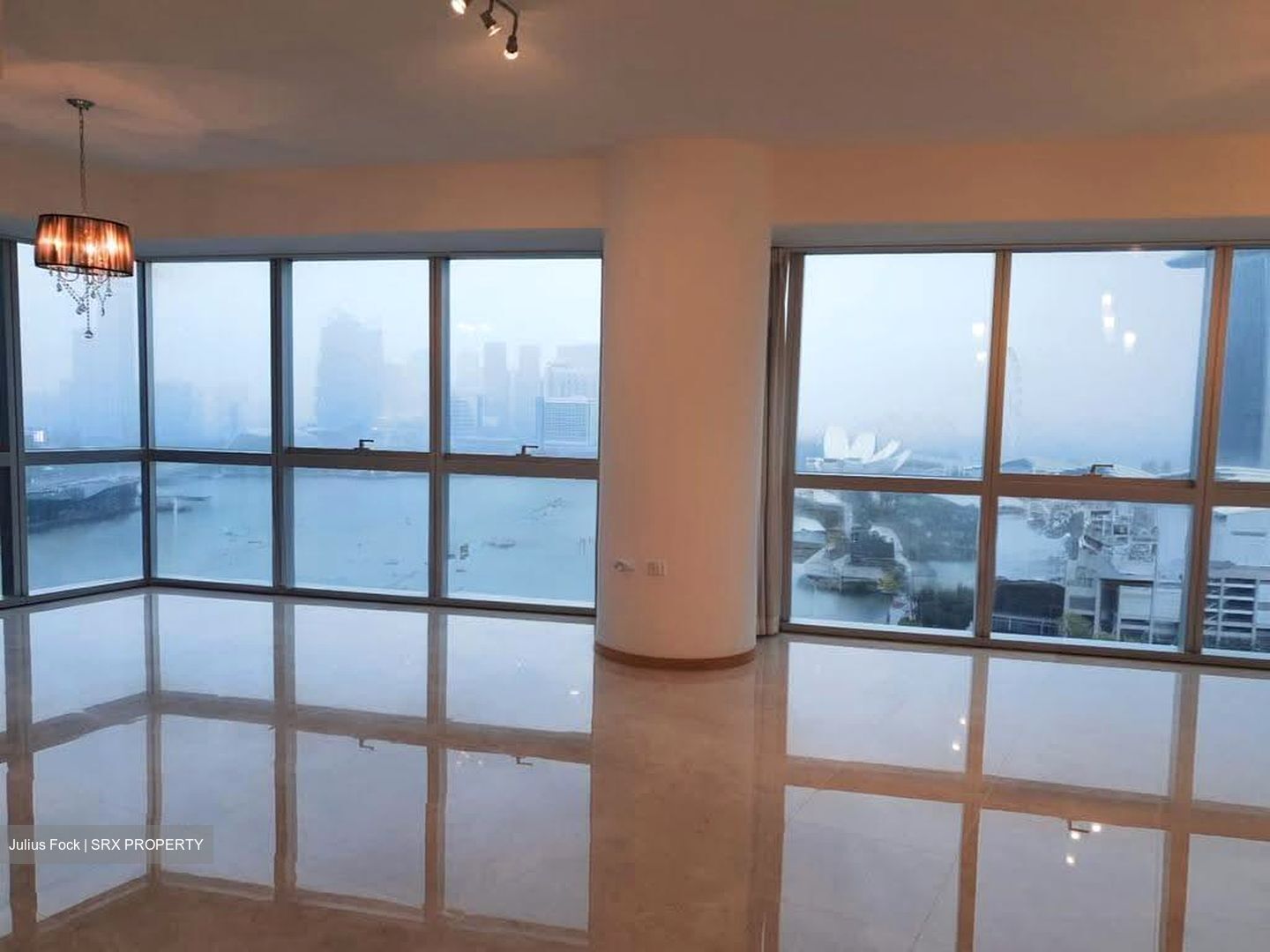 Marina Bay Residences (D1), Condominium #616601971